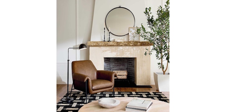 Accent Chair image number 2