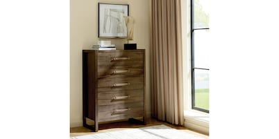 Braddock Chest