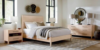 Delaney Table Lamp